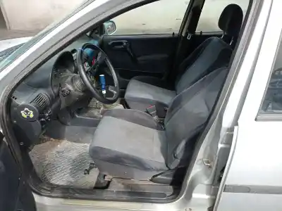 Veículo de Sucata opel corsa b 1.2 16v cat (x 12 xe / lw4) do ano 1999 alimentado x12xe