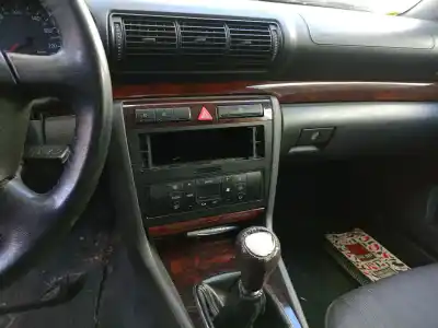 Veículo de Sucata audi a4 berlina (b5) 1.9 tdi do ano 1999 alimentado afn