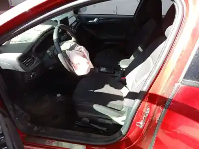 Veicolo di demolizione ford focus iv (hn) 1.0 ecoboost mhev dell'anno 2021 alimentato m0dc