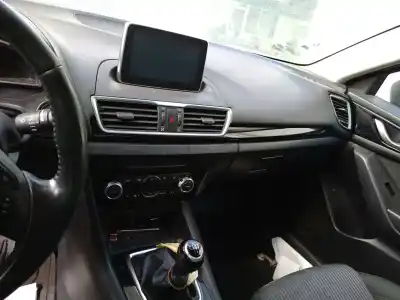 Scrapping Vehicle mazda 3 lim. (bl) 2.2 turbodiesel cat of the year 2016 powered sh