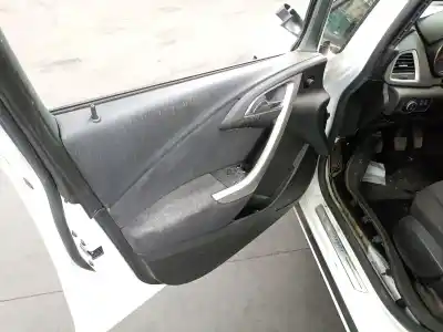Здавання транспортного засобу opel astra j (p10) 1.7 cdti (68) року 2010 потужний a17dtr