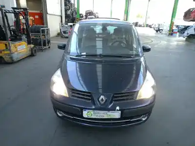 Veicolo di demolizione renault espace iv (jk0/1_) 2.0 dci (jk03 jk04 jk1c jk1g jk1j jk1k) dell'anno 2007 alimentato m9rc7