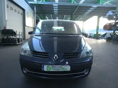 Veicolo di demolizione renault espace iv (jk0/1_) 2.0 dci (jk03 jk04 jk1c jk1g jk1j jk1k) dell'anno 2007 alimentato m9rc7
