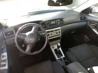 Vehicul casat toyota corolla (_e12_) 2.0 d-4d (cde120r_ cde120l_) al anului 2006 alimentat 1cdftv