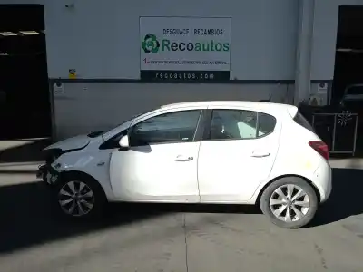 Veicolo di demolizione OPEL CORSA E (X15) 1.4 LPG (08, 68) dell'anno 2017 alimentato B14XER
