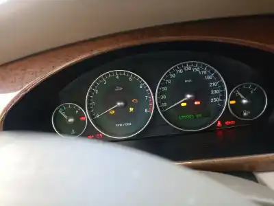 Scrapping Vehicle jaguar x-type i (x400) 2.5 v6 a las 4 ruedas of the year 2001 powered xb