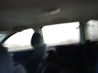 Veicolo di demolizione fiat stilo (192_) 1.6 16v (192_xb1a) dell'anno 2002 alimentato 182b6000