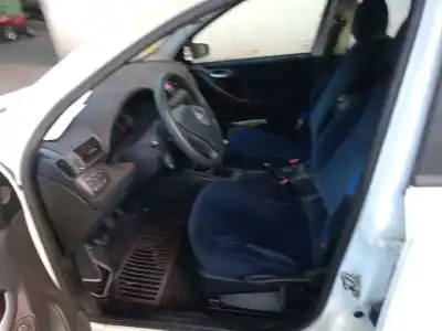 Veicolo di demolizione fiat stilo (192_) 1.6 16v (192_xb1a) dell'anno 2002 alimentato 182b6000