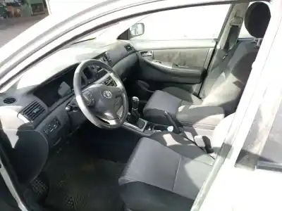 Veículo de Sucata toyota corolla (e12) 1.6 16v do ano 2006 alimentado 3zzfe