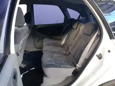 Здавання транспортного засобу renault scenic (ja..) 1.9 dti diesel 80 cv / 59 kw року 2002 потужний f9qq744