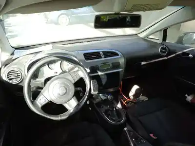 Veículo de Sucata seat leon (1p1) 2.0 tdi 16v do ano 2008 alimentado bkd