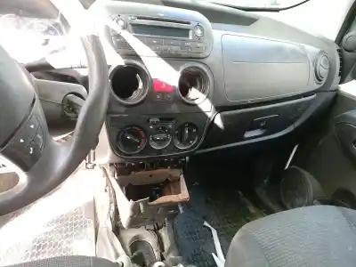 Veículo de Sucata citroen nemo 1.3 hdi fap do ano 2013 alimentado 199a9000