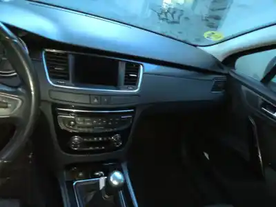 Veicolo di demolizione peugeot 508 sw i (8e_) 2.0 hdi dell'anno 2013 alimentato rh02