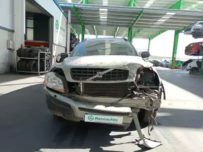 Veículo de Sucata volvo xc90 2.4 diesel cat do ano 2005 alimentado d5244t4