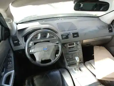 Veículo de Sucata volvo xc90 2.4 diesel cat do ano 2005 alimentado d5244t4