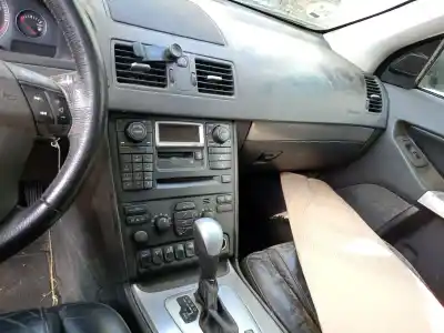 Veículo de Sucata volvo xc90 2.4 diesel cat do ano 2005 alimentado d5244t4