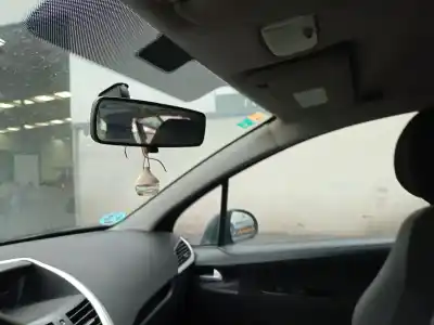 Veicolo di demolizione peugeot 207/207+ (wa_, wc_) 1.4 16v dell'anno 2007 alimentato kfu