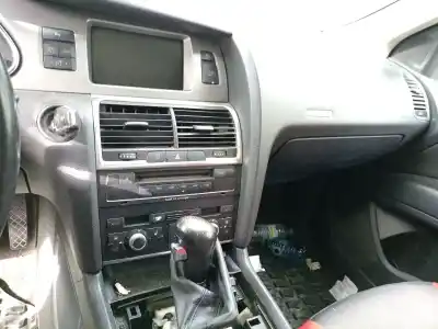 Scrapping Vehicle audi q7 (4lb) 3.0 tdi quattro of the year 2006 powered bug