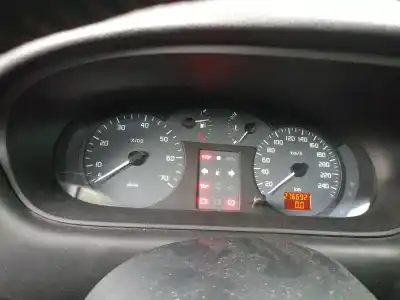 Hurda Aracı renault scenic rx4 (ja0) 1.9 dci salomon yılın 2000 güçlü f9qk740