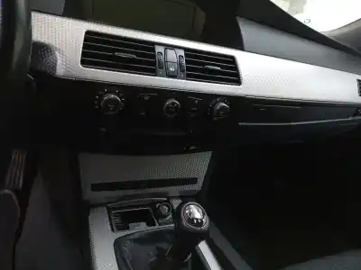 Veículo de Sucata bmw 5 touring (e61) 525 i do ano 2007 alimentado n52b25a