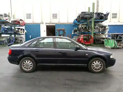 Veículo de Sucata audi a4 berlina (b5) 1.8 do ano 2000 alimentado avv
