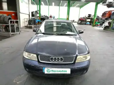 Veículo de Sucata audi a4 berlina (b5) 1.8 do ano 2000 alimentado avv