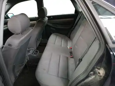 Veículo de Sucata audi a4 berlina (b5) 1.8 do ano 2000 alimentado avv