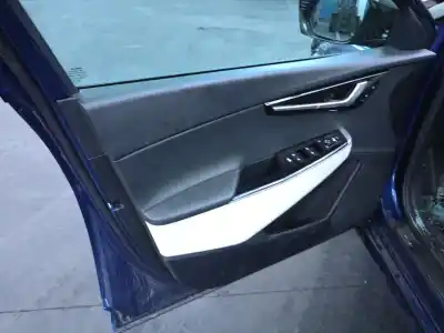 Veículo de Sucata kia ev6 cv/ f5e22 / e11b11 do ano 2023 alimentado em17