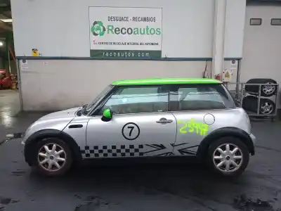 Здавання транспортного засобу mini mini (r50, r53) cooper року 2001 потужний w10b16a