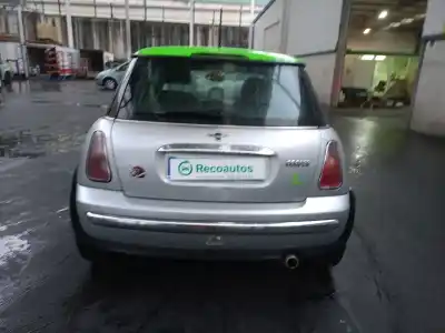 Здавання транспортного засобу mini mini (r50, r53) cooper року 2001 потужний w10b16a