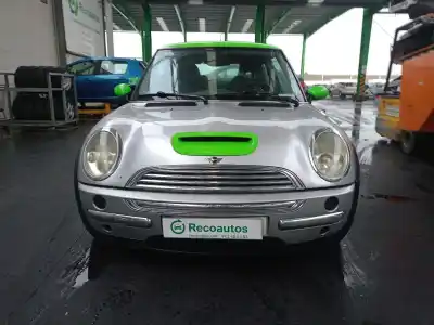 Здавання транспортного засобу mini mini (r50, r53) cooper року 2001 потужний w10b16a