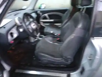 Здавання транспортного засобу mini mini (r50, r53) cooper року 2001 потужний w10b16a