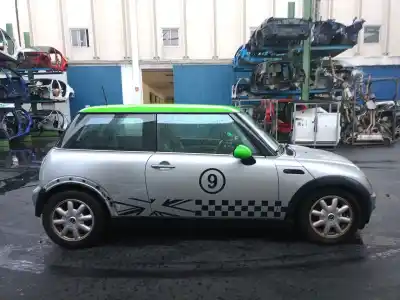 Здавання транспортного засобу mini mini (r50, r53) cooper року 2001 потужний w10b16a