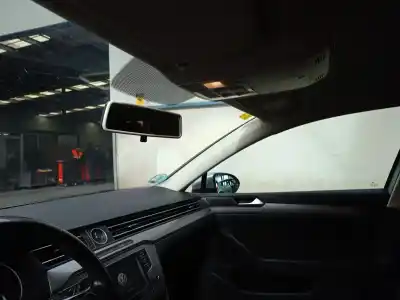 Veículo de Sucata volkswagen passat b8 variant (3g5, cb5) 2.0 tdi do ano 2015 alimentado crlb