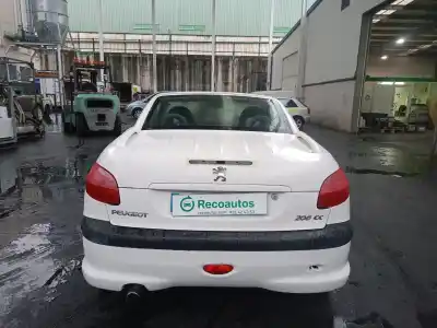 Veículo de Sucata peugeot 206 cc cc do ano 2001 alimentado nfu