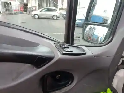 Veicolo di demolizione iveco daily iv caja/chasis 35c15 dell'anno 2012 alimentato f1ce0481f