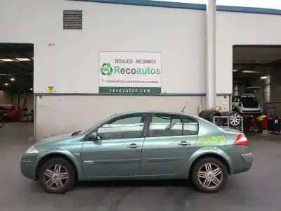 Здавання транспортного засобу renault megane ii sedán (lm0/1_) 1.6 року 2004 потужний k4mt760