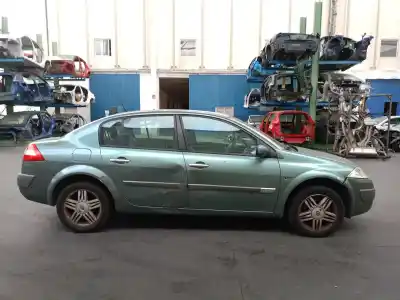 Здавання транспортного засобу renault megane ii sedán (lm0/1_) 1.6 року 2004 потужний k4mt760