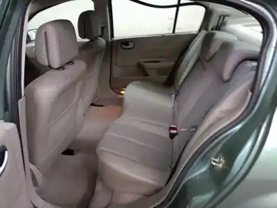 Здавання транспортного засобу renault megane ii sedán (lm0/1_) 1.6 року 2004 потужний k4mt760