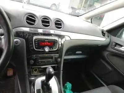 Здавання транспортного засобу ford s-max (wa6) 2.0 tdci року 2010 потужний txwa