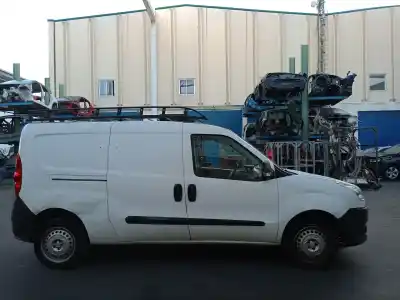 Здавання транспортного засобу fiat doblo cargo 1.3 16v jtd cat року 2010 потужний 199a3000