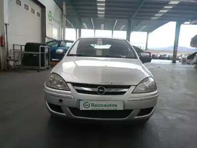 Здавання транспортного засобу opel corsa 3 c 1.3 cdti 70ch manual року 2005 потужний z13dt