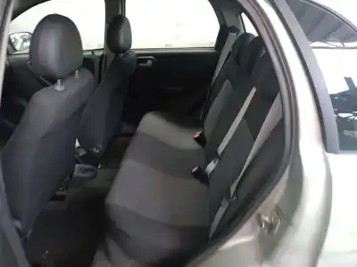 Здавання транспортного засобу opel corsa 3 c 1.3 cdti 70ch manual року 2005 потужний z13dt