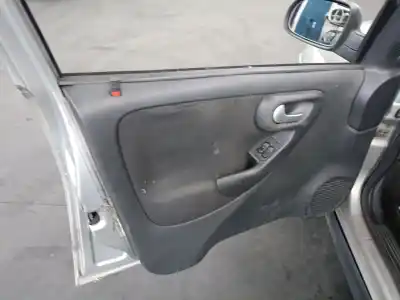 Здавання транспортного засобу opel corsa 3 c 1.3 cdti 70ch manual року 2005 потужний z13dt