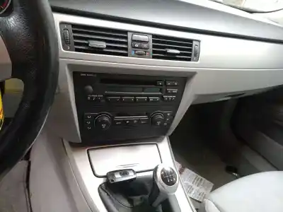 Здавання транспортного засобу bmw 3 (e90) 320 i року 2005 потужний n46b20b