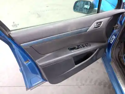 Здавання транспортного засобу peugeot 407 sw st sport року 2006 потужний rhr