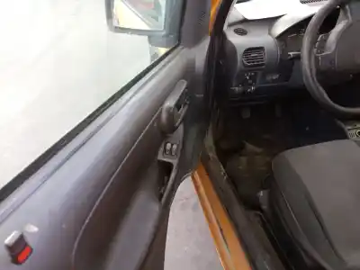 Veículo de Sucata opel combo 1.3 16v cdti do ano 2010 alimentado z13dtj