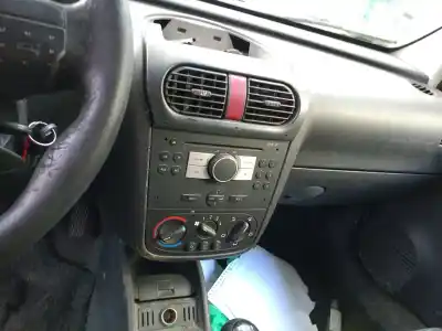 Veículo de Sucata opel combo 1.3 16v cdti do ano 2010 alimentado z13dtj