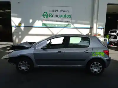 Vehículo de desguace PEUGEOT 307 (S1)  del año 2003 con motor NFU