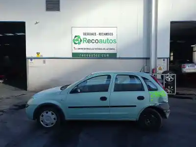 Scrapping Vehicle opel corsa c 1.2 16v cat (z 12 xe / lw4) of the year 2001 powered z12xe